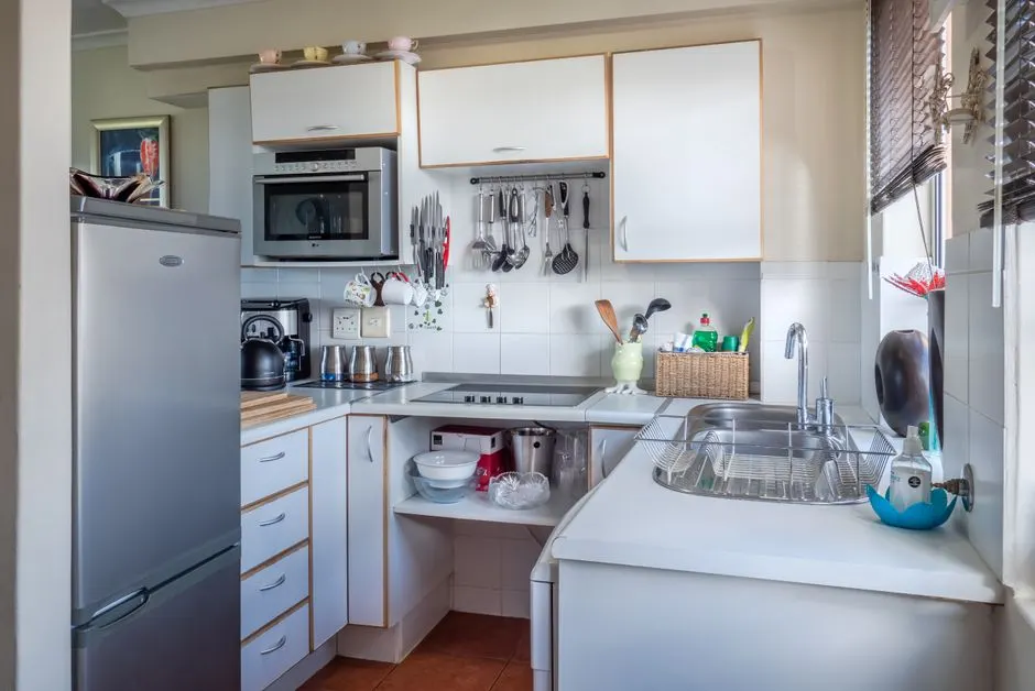 Refrigerator cooling restored in 2 hours
